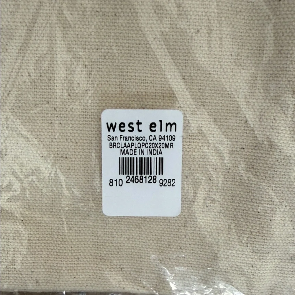 NWT West Elm Barcela Reverse Applique Pillow Cover 20 x 20 Blush and Cream